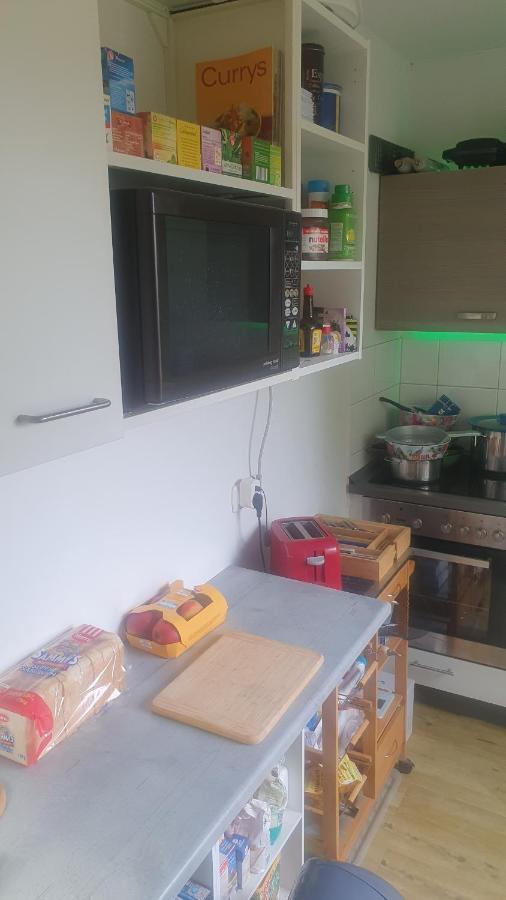 Privatzimmer In St. Juergen, Gute Anbindung Zentral Lübeck Kültér fotó